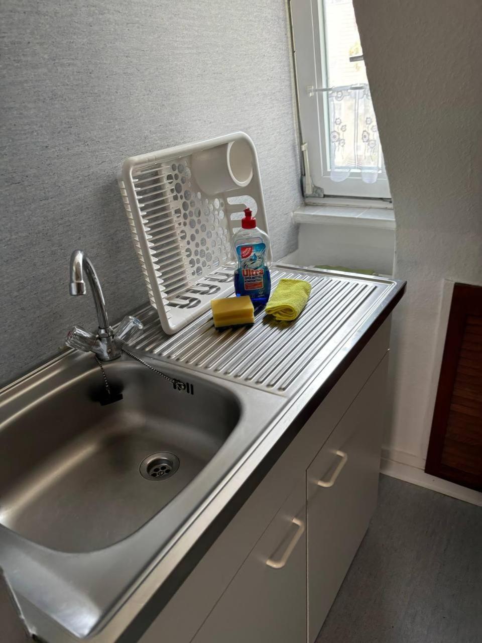 Gemütliche 3-Zimmer - Ferienwohnung mit Kabel-TV, Wilhelmshaven, Hooksiel Exterior foto