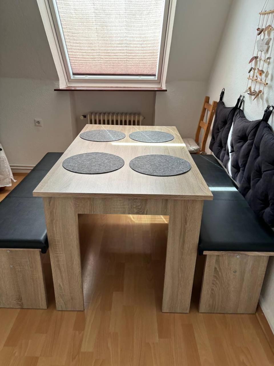 Gemütliche 3-Zimmer - Ferienwohnung mit Kabel-TV, Wilhelmshaven, Hooksiel Exterior foto