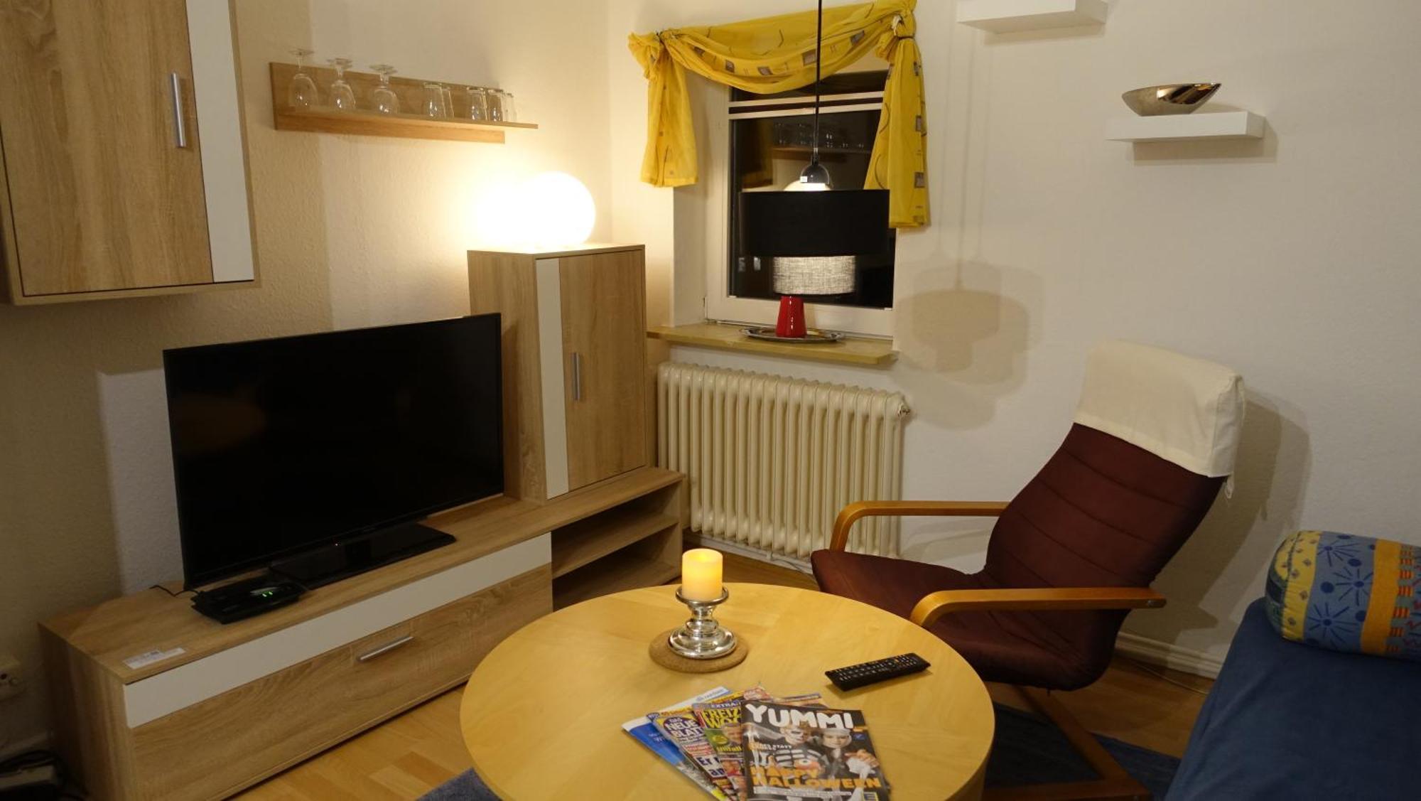 Gemütliche 3-Zimmer - Ferienwohnung mit Kabel-TV, Wilhelmshaven, Hooksiel Exterior foto
