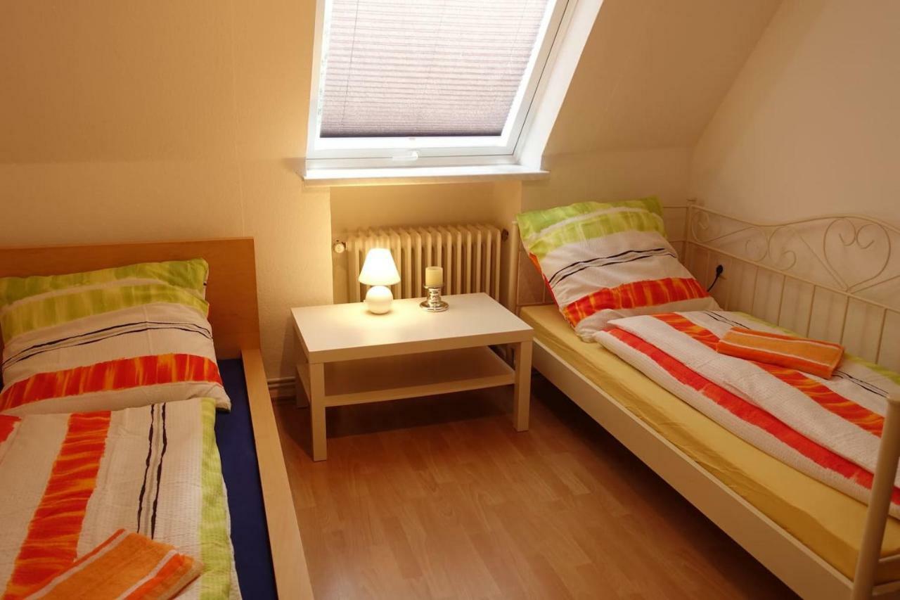 Gemütliche 3-Zimmer - Ferienwohnung mit Kabel-TV, Wilhelmshaven, Hooksiel Exterior foto