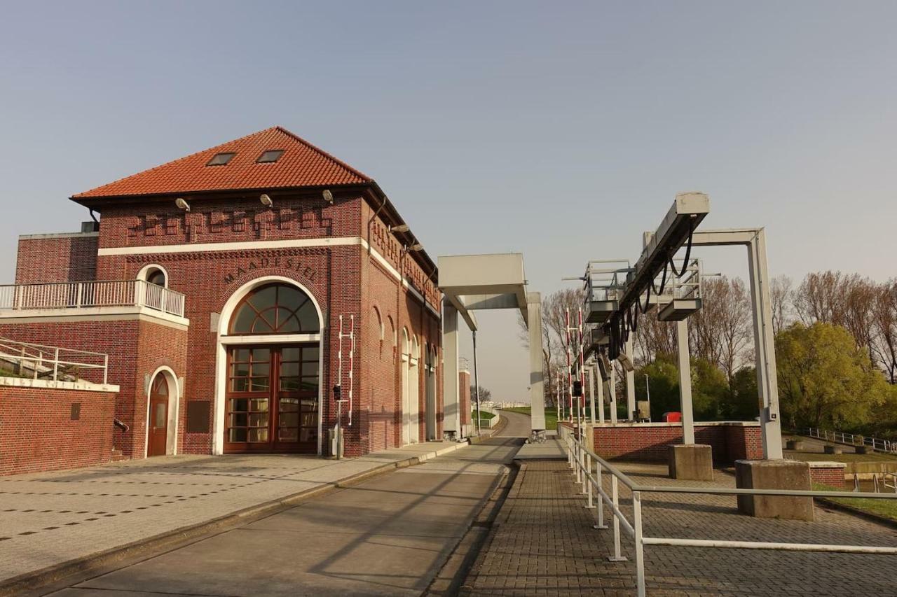 Gemütliche 3-Zimmer - Ferienwohnung mit Kabel-TV, Wilhelmshaven, Hooksiel Exterior foto