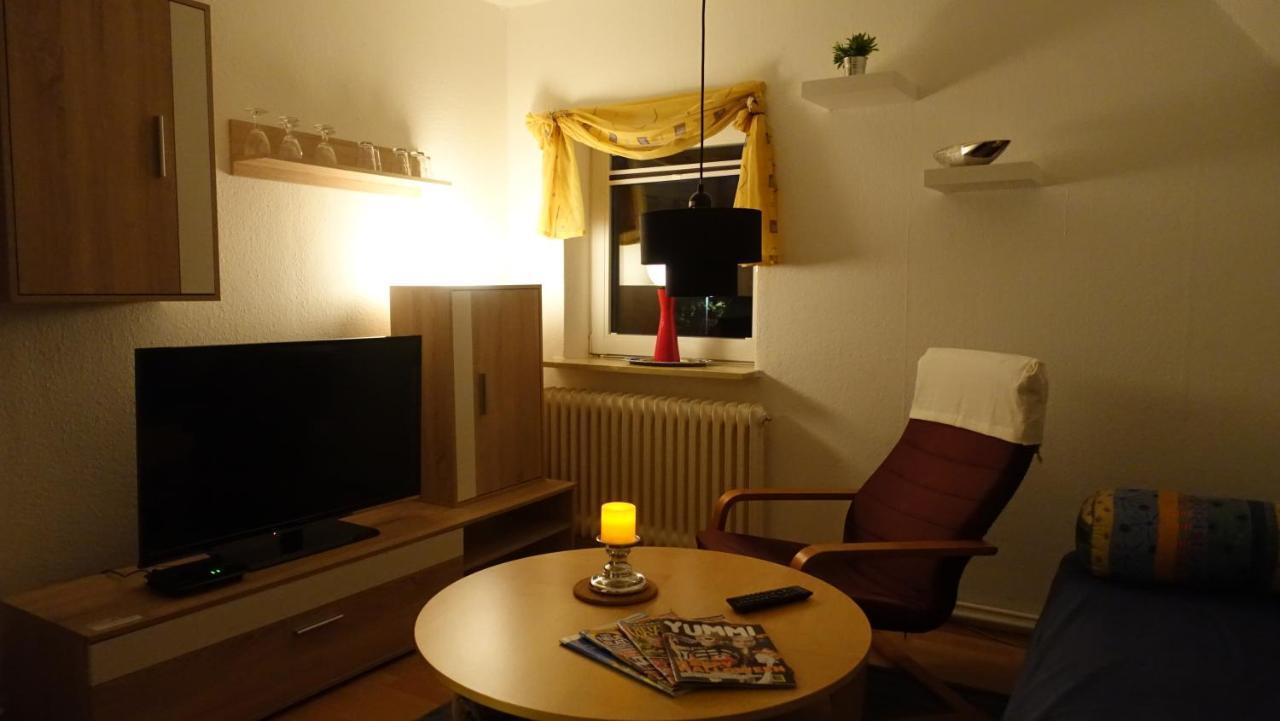 Gemütliche 3-Zimmer - Ferienwohnung mit Kabel-TV, Wilhelmshaven, Hooksiel Exterior foto